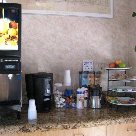 Travelers Inn Lax/Lawndale Room photo